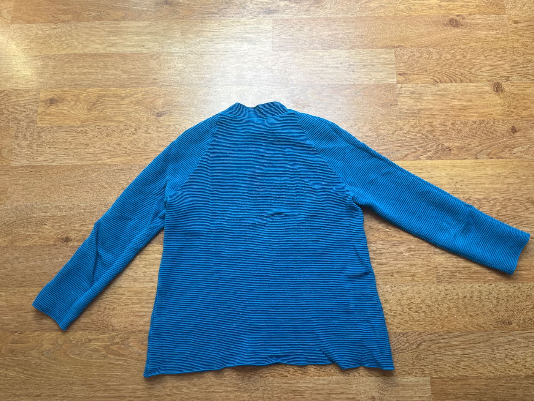 Cos Pulls & Sweat-shirts: Pull Cos – D'occasion à Genève par fyshbird 3