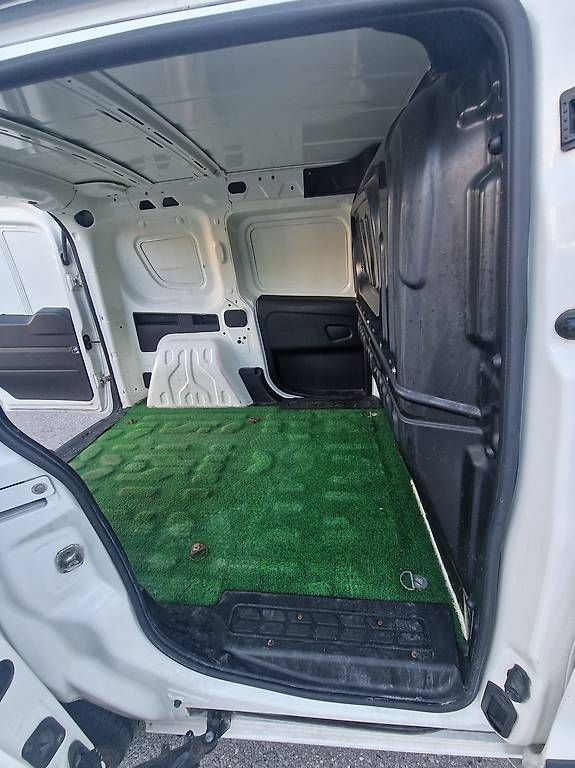 Veicoli commerciali: Opel Combo 1.4 – Usato da Prez-vers-Noréaz venduto da TonyCardoso 7