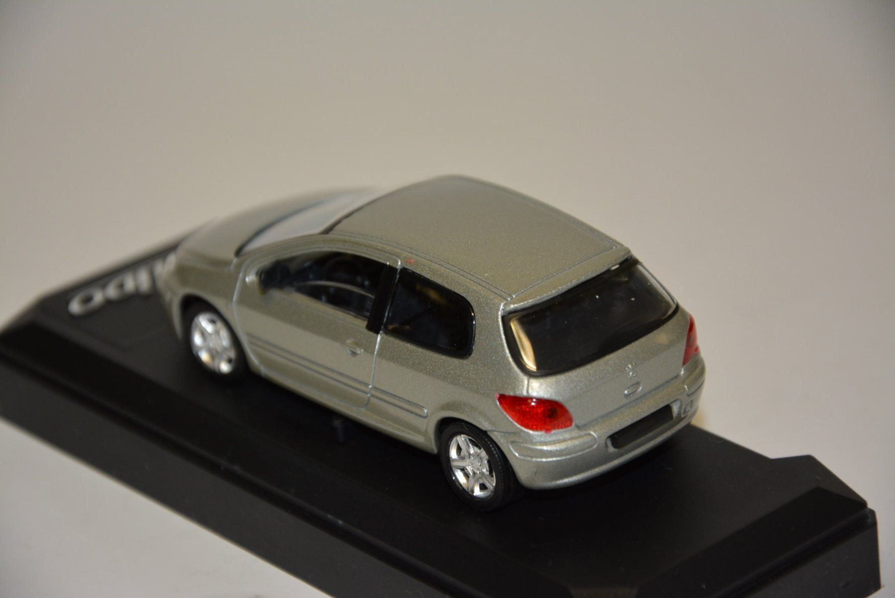 Solido Modellini d'auto: Peugeot 307 , Solido , 1:43 – Nuovo e nell'imballaggio originale da Goldach venduto da Feivel9 6