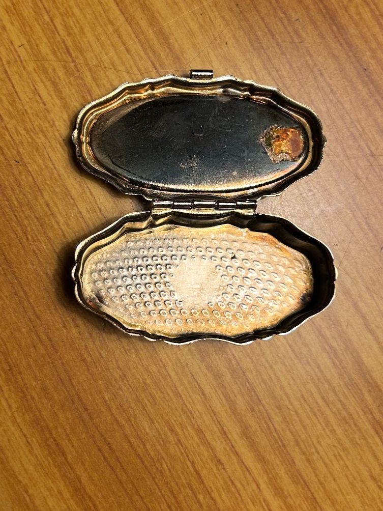 Altro in Cosmetici & Cura: Pillendose  Schmuckdose Geschenkdose Vintage 70er 80er – Usato da Steffisburg venduto da smocky17 2