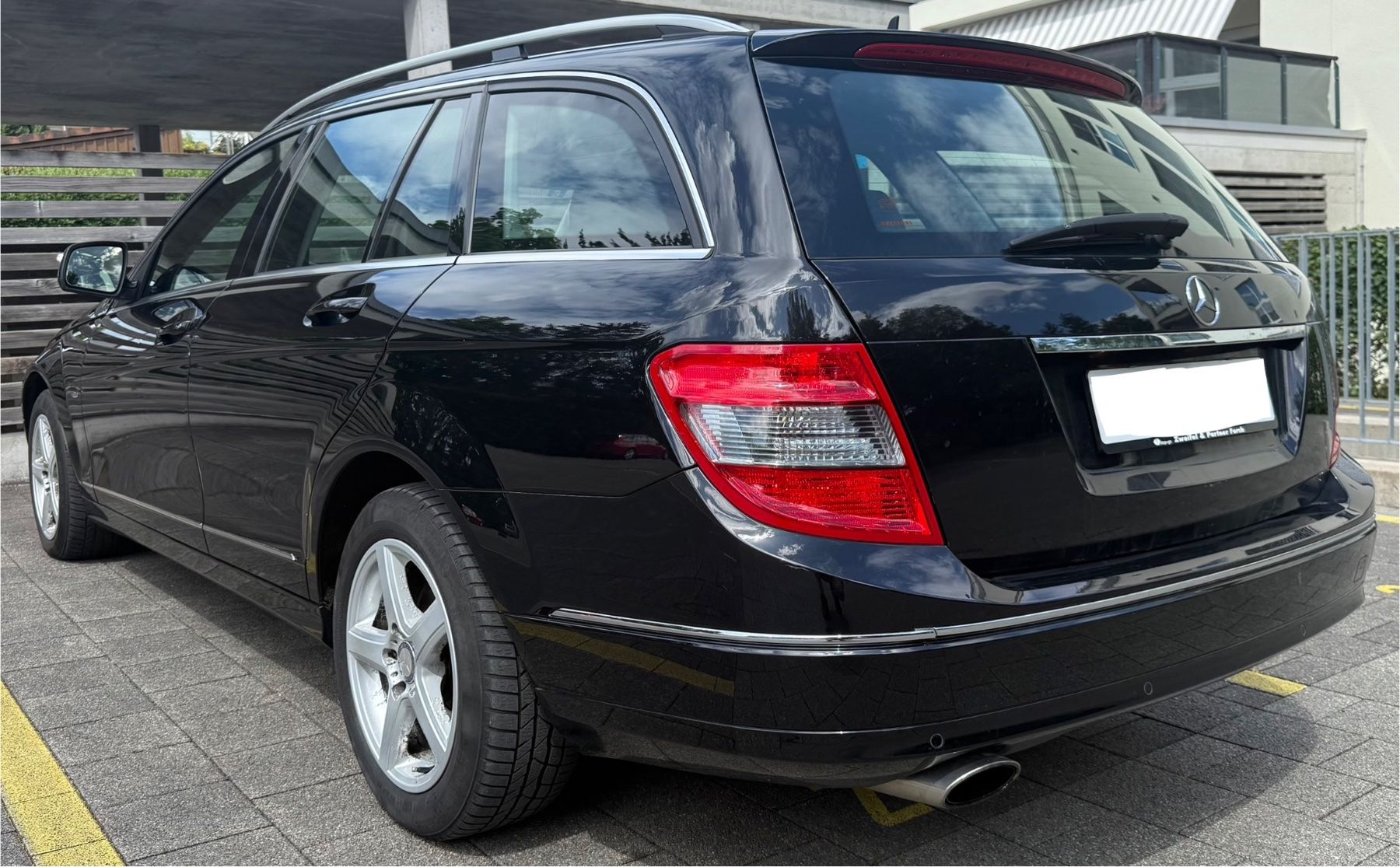 Mercedes-Benz Automobili: Mercedes-Benz 220cdi Kombi – Usato da Glattbrugg venduto da BlitzSale 3