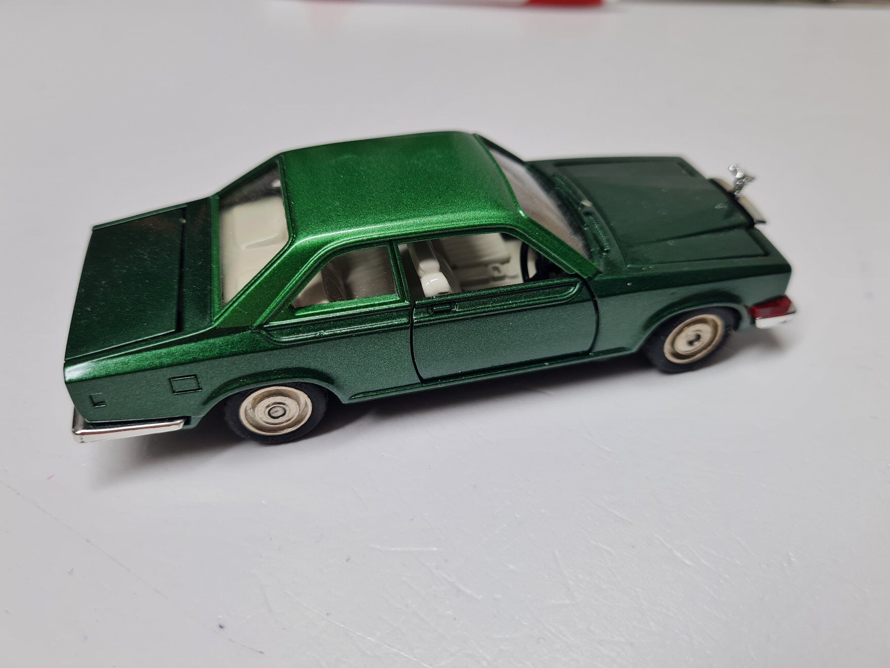 Rolls Royce Modellini d'auto: Rolls-Royce Camargue made in Japan – Nuovo e nell'imballaggio originale da Kehrsatz venduto da emadir 4