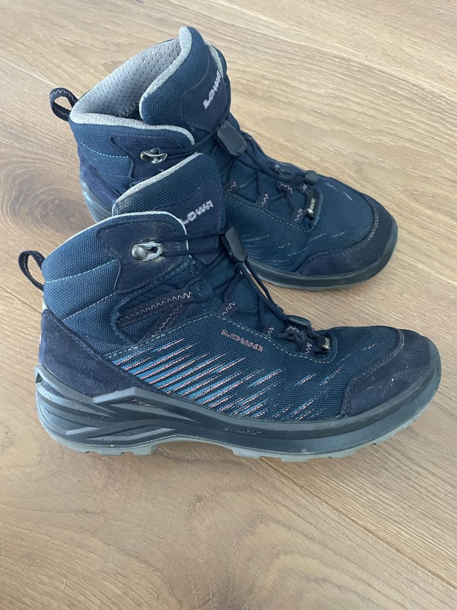 Lowa Scarpe per ragazzi: Trekkingschuhe / Wanderschuhe – Usato da Aarwangen venduto da erd_ngx8