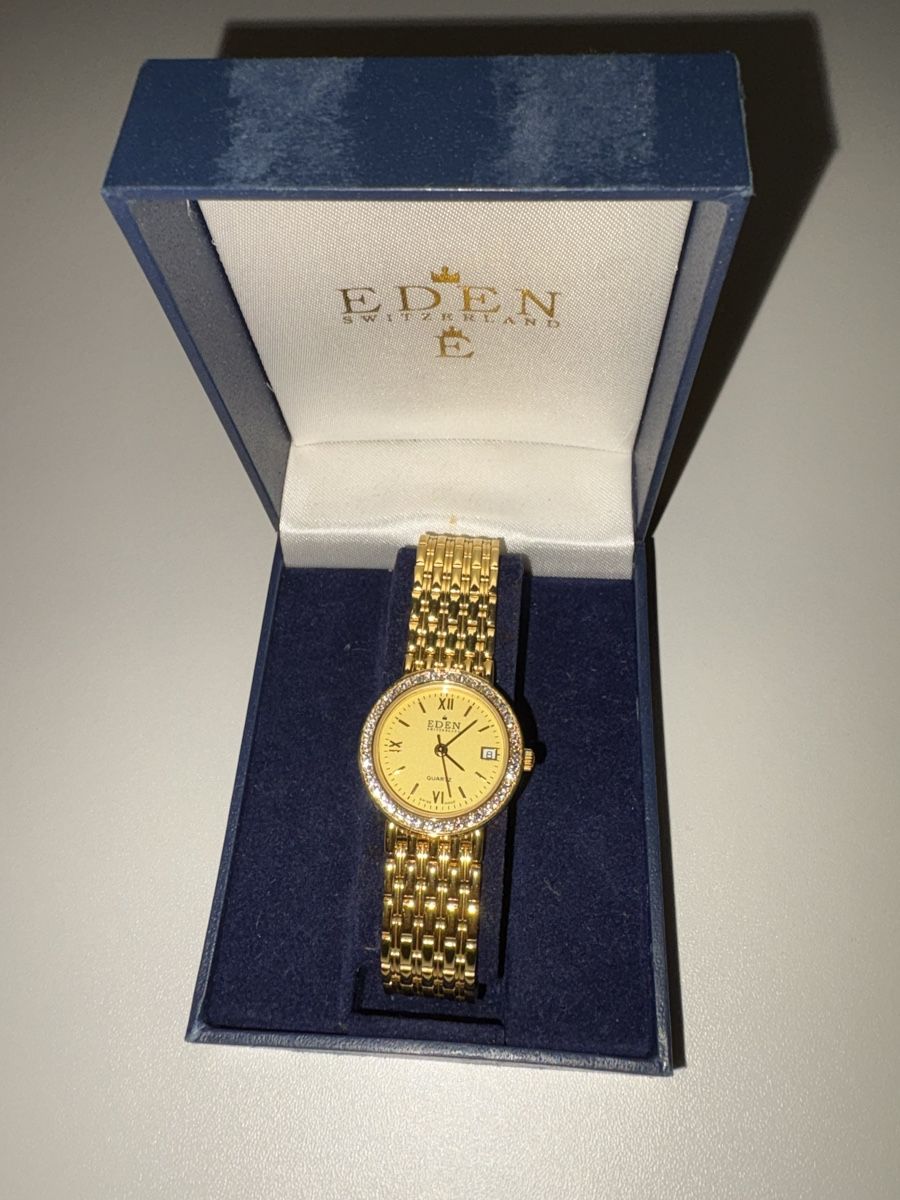 Swiss Orologi: Montre Eden femme  – Nuovo e nell'imballaggio originale da Vevey venduto da carybde 4