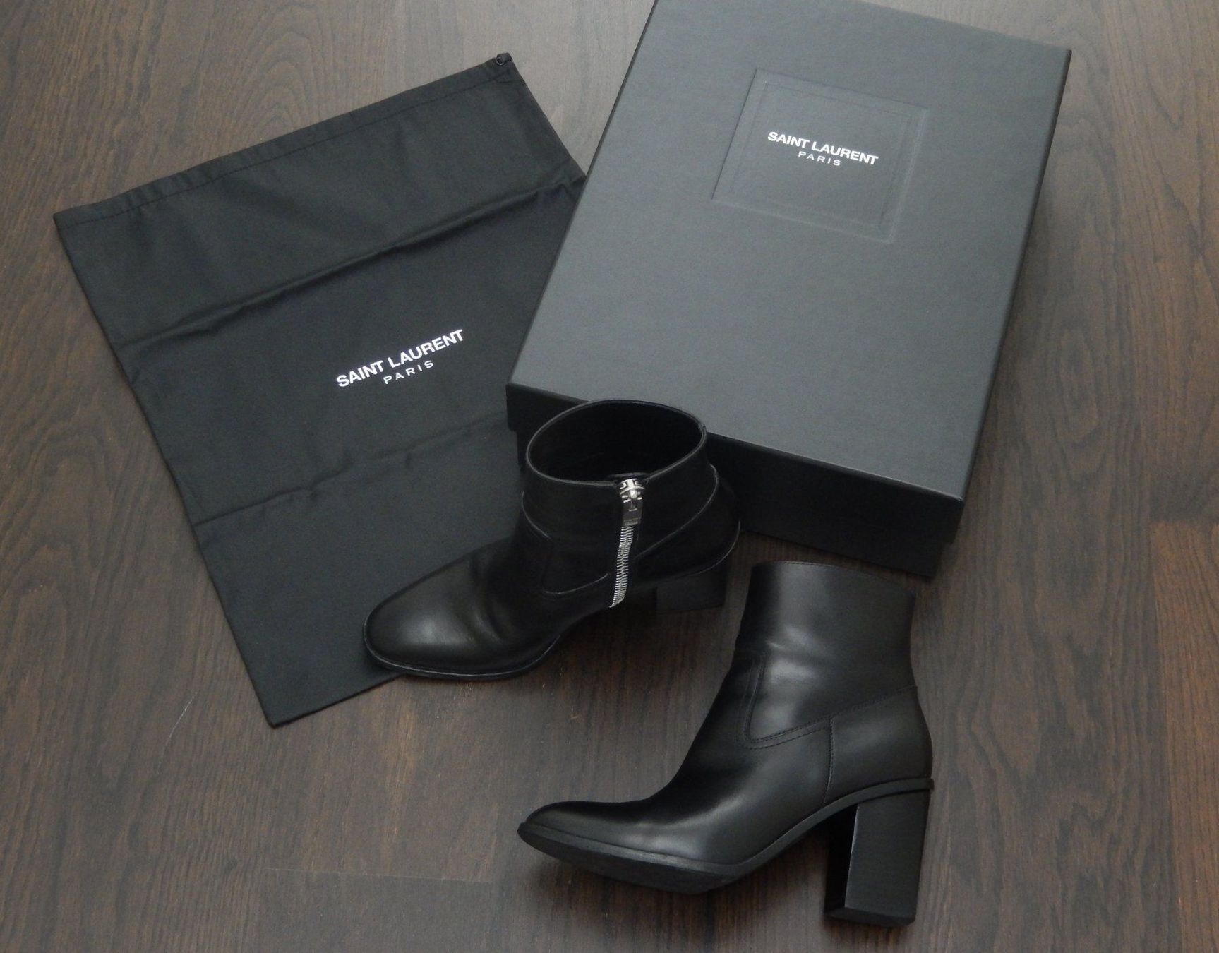 Saint Laurent Damenschuhe: Orig. SAINT LAURENT Ankleboots Gr. 38 – Gebraucht aus Tuggen von vivira 8