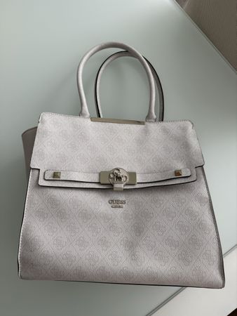 Guess Handtasche hellbeige mit Logo Muster gebraucht