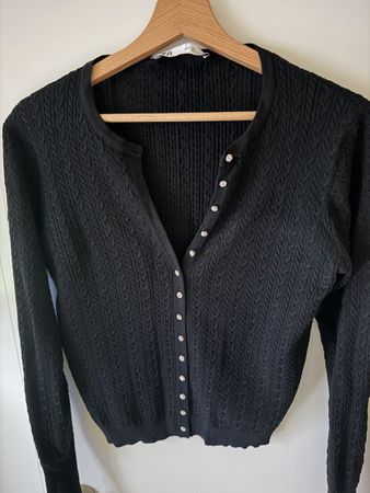 ZARA Strickjacke Gr.L mit Glitzerknöpfen