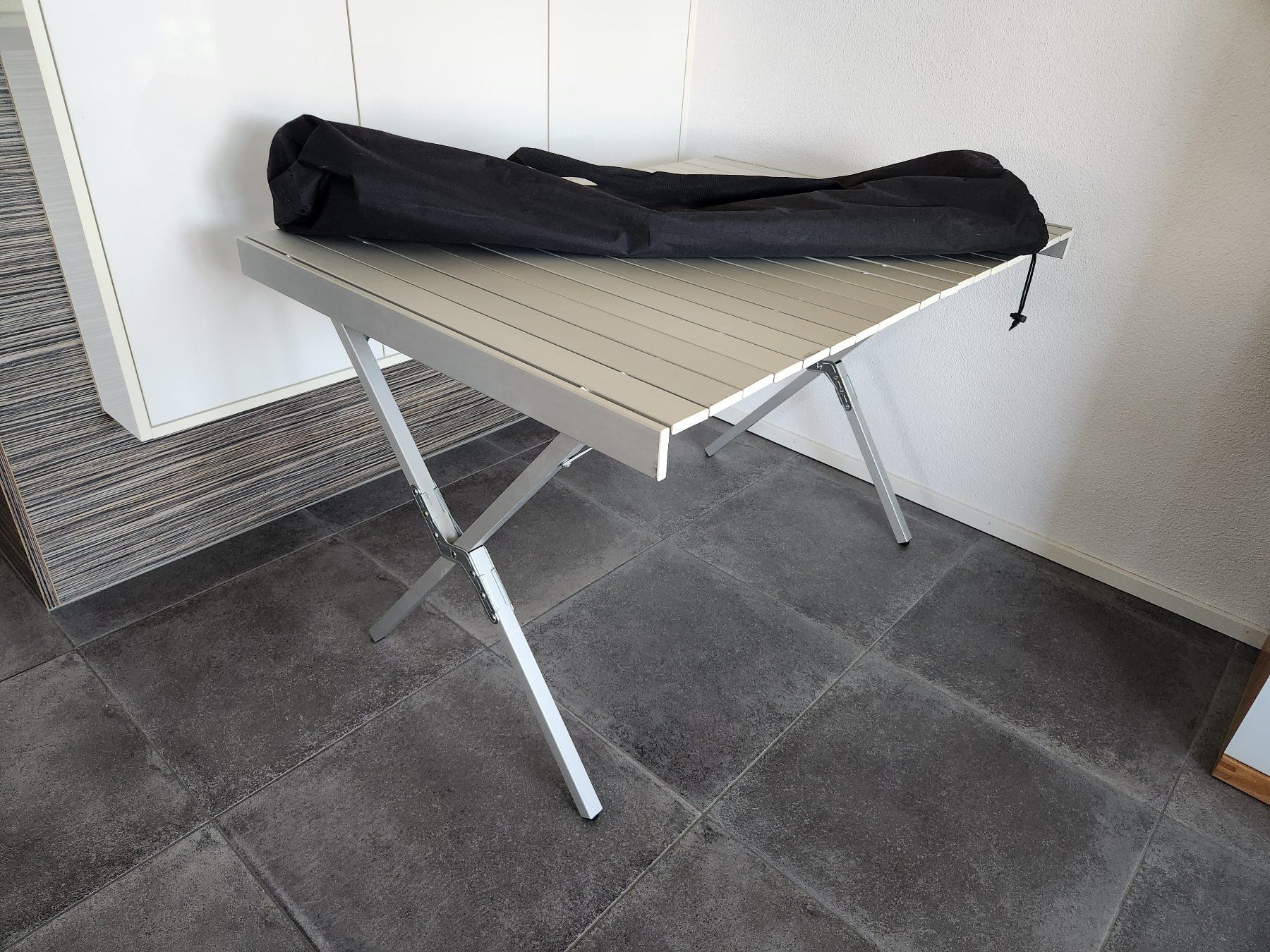 Tables: Camping Tisch – D'occasion à Abtwil AG par Pitcock1605 1