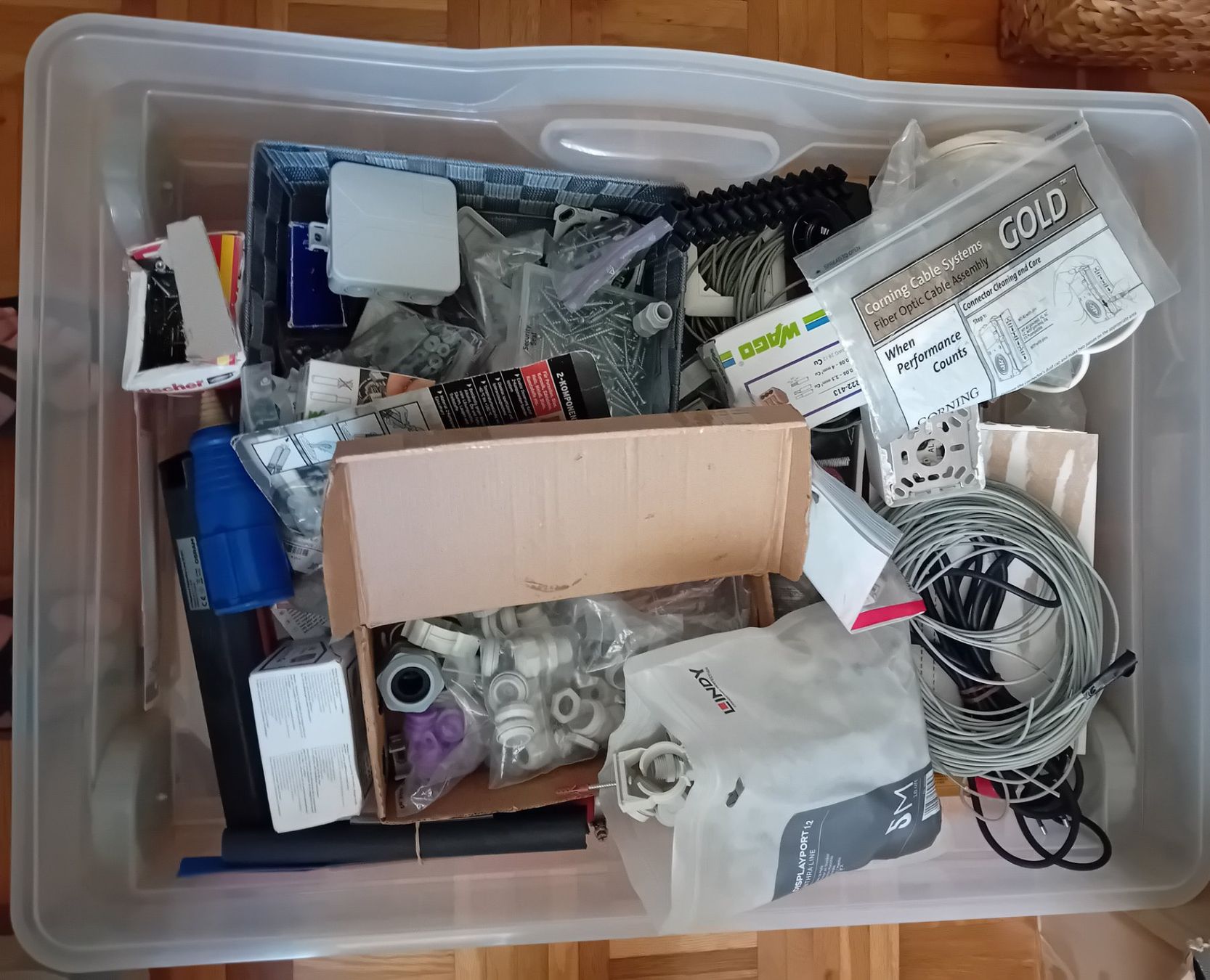 Tutti gli attrezzi: Diverse Elektro zubehőr – Usato da Arbon venduto da kor_w5lq 9