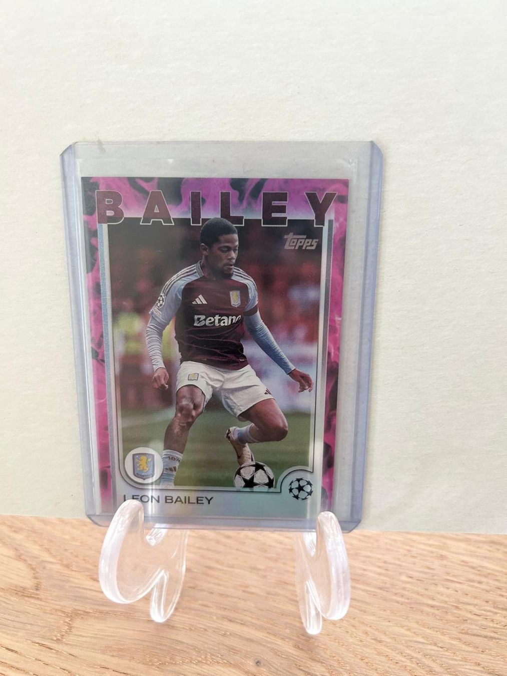 Topps Carte collezionabili: Leon Bailey Topps Flagship 24/25 Purple Inferno /75 – Nuovo (secondo la descrizione) da Au ZH venduto da CardsWithMax