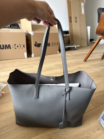 Authentic Saint Laurent YSL Leather Shopping Tote Bag – Grey