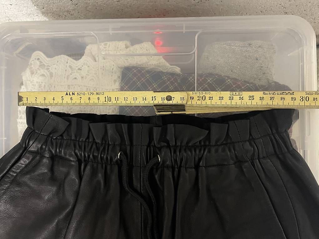 Gonne: Jupe Mos Mosh en cuir taille M – Usato da Genève venduto da dia_tj6j 3