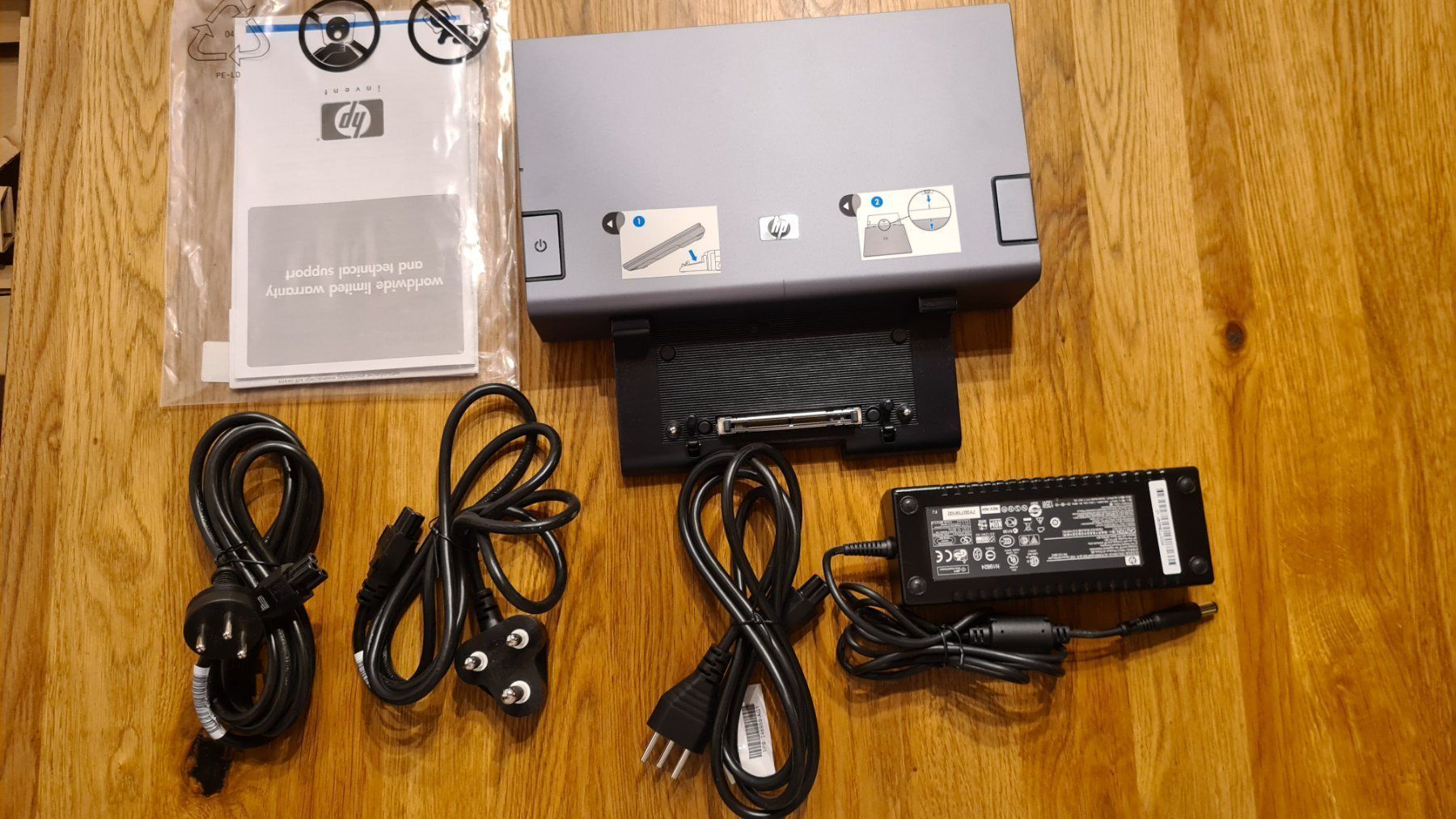 Hewlett Packard Docking station: HP Advanced Docking Station EN489AA – Nuovo e nell'imballaggio originale da Winkel venduto da Heuresis