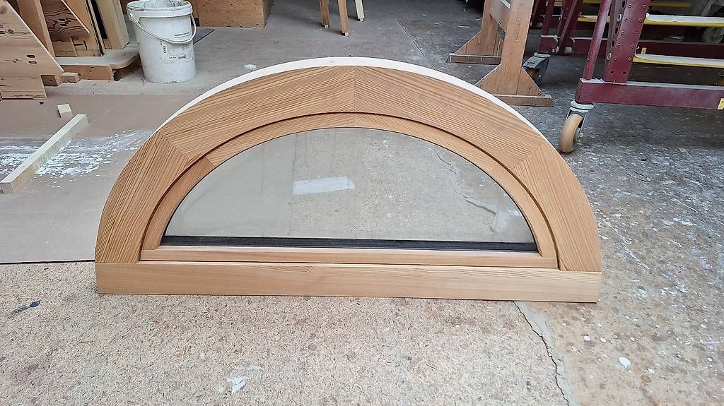 Fenêtres: neues Bogenfenster mit Isolierglas – Neuf (Voir description) à Schiers par Birnel5