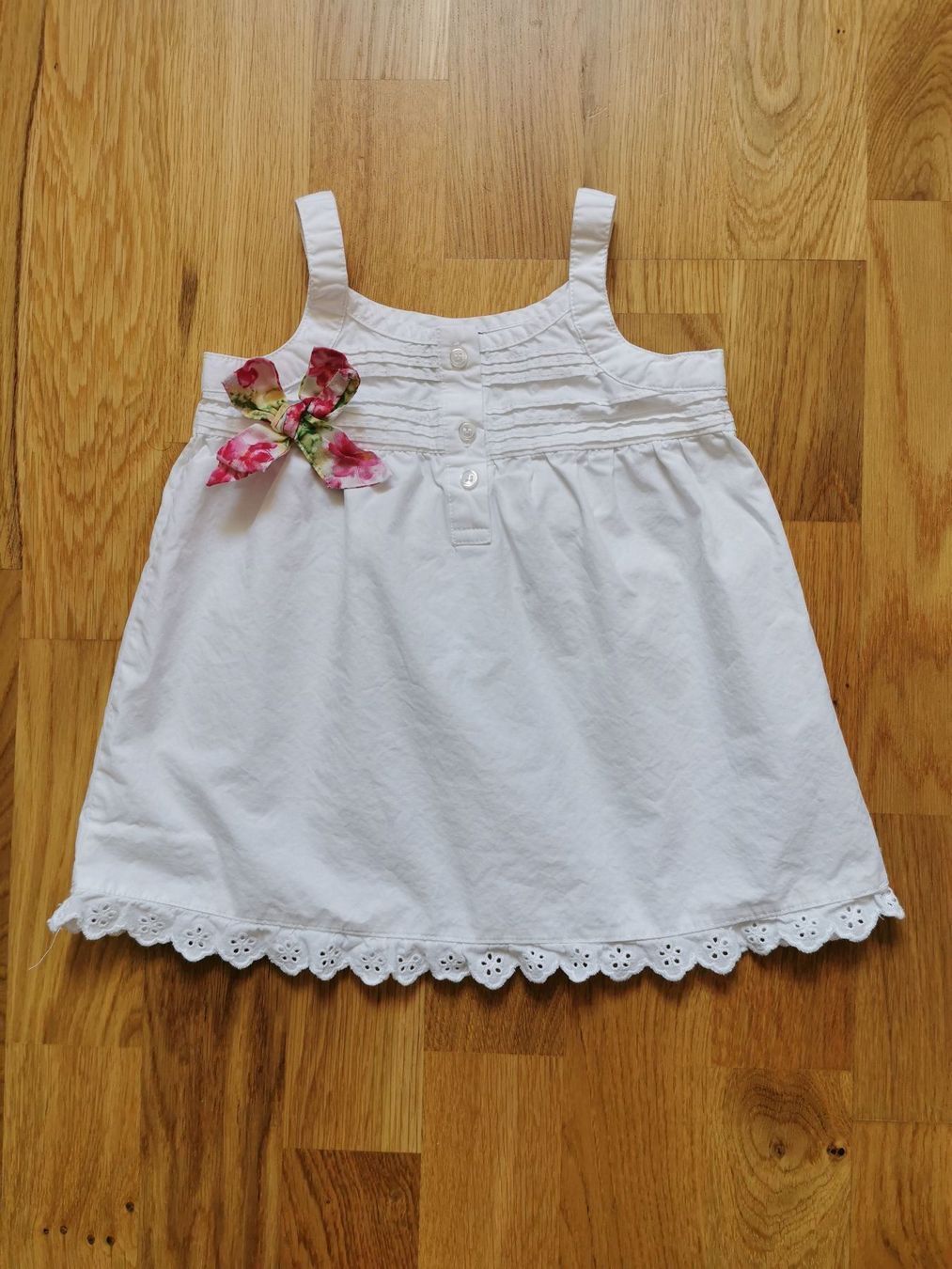Camicette, T-shirt & Top: Kleid/Bluse/Top Gr. 86 – Usato da Seuzach venduto da Tureda