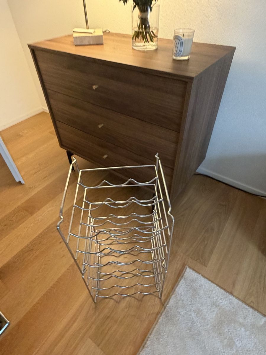 Sonstiges Zubehör: Two Metal Wine Racks Stackable Silver Used Condition – Neu und originalverpackt aus Zürich von hoe_68wy 2