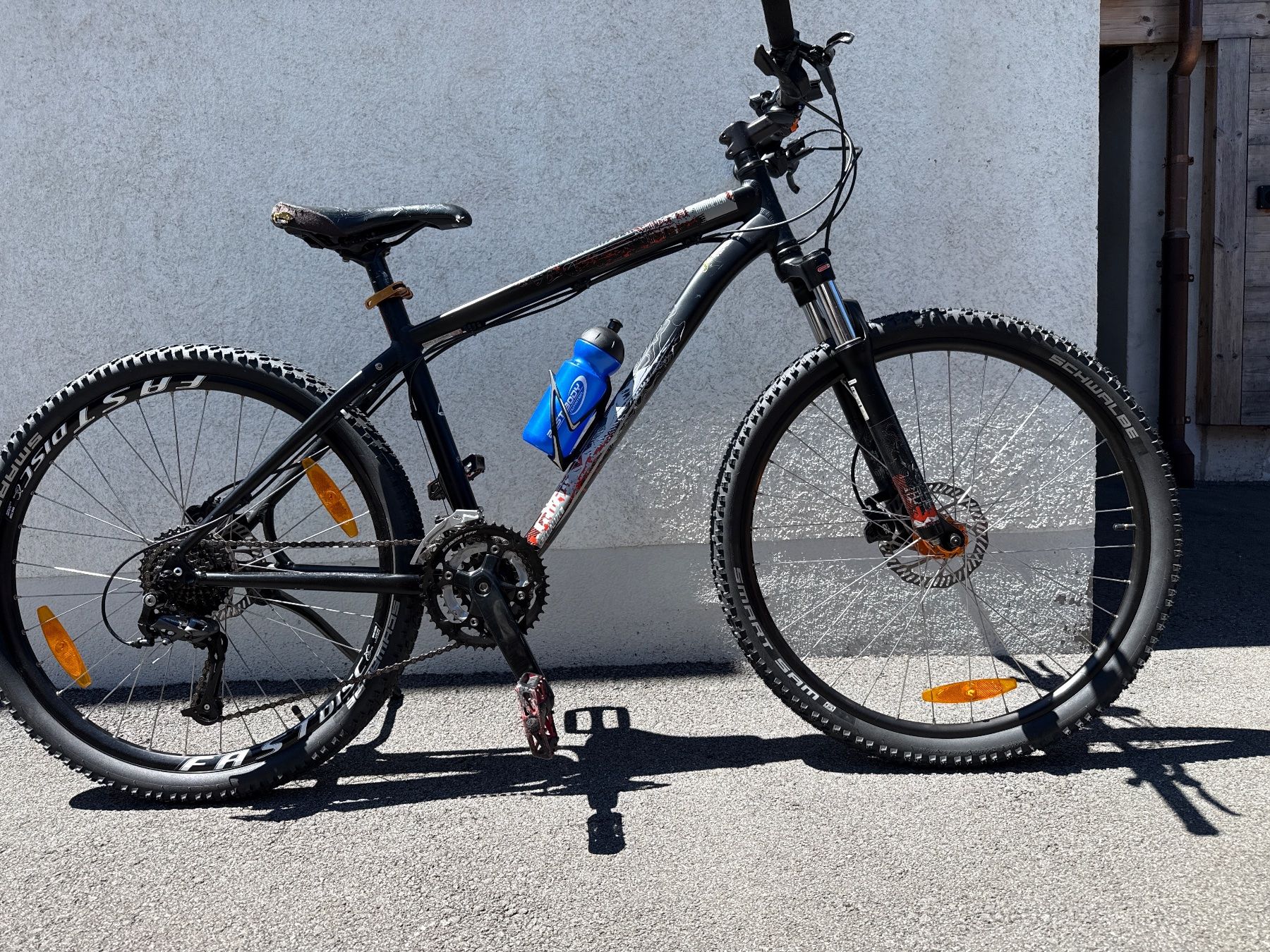 Specialized Vélos: SPECIALIZED HARDROCK MTB SHIMANO TEKTRO Disc Oil Grösse S – D'occasion à Unterseen par ORION2025