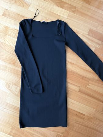 Schwarzes Minikleid von Stradivarius, Grösse S