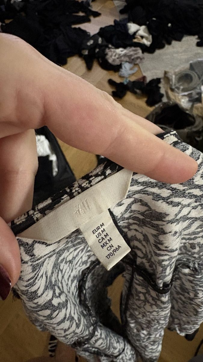 H&M Vestiti: H&M dress – Usato da Zürich venduto da gol_zrr2 2