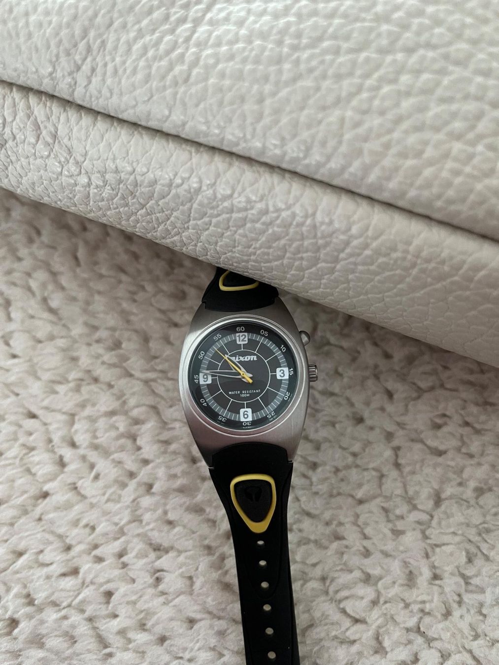 Nixon Uhren: Armbanduhr/// Damen /// Nixon – Gebraucht aus Brittnau von Zofigerin 2