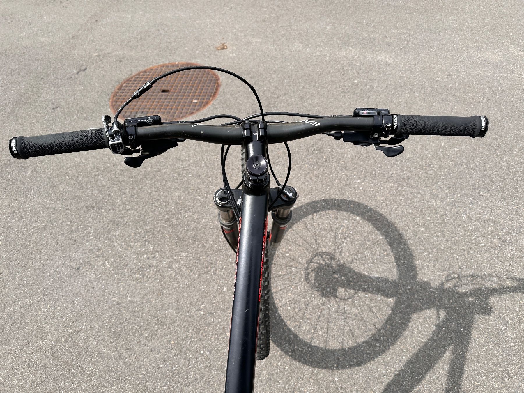 Specialized Vélos: Velo Spezialized Rockhopper expert – D'occasion à Auslikon par Kaede4 7