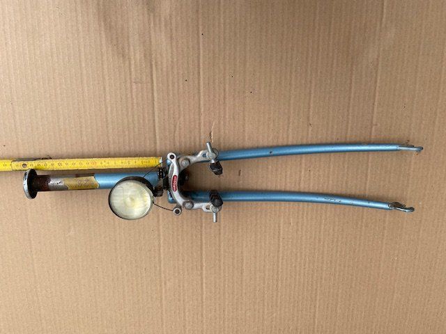 Ersatzteile: Fourche vélo vintage 28' – Gebraucht aus Ursy von DK8