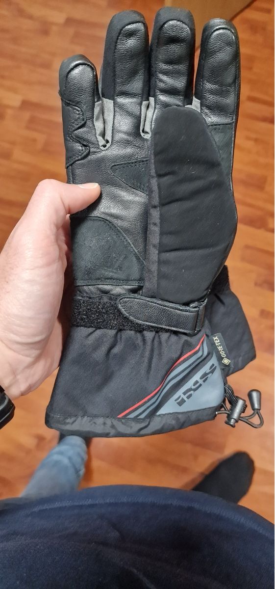 IXS Autres accessoires hommes: Gants moto hiver – D'occasion à La Sagne NE par Veraroby17 1