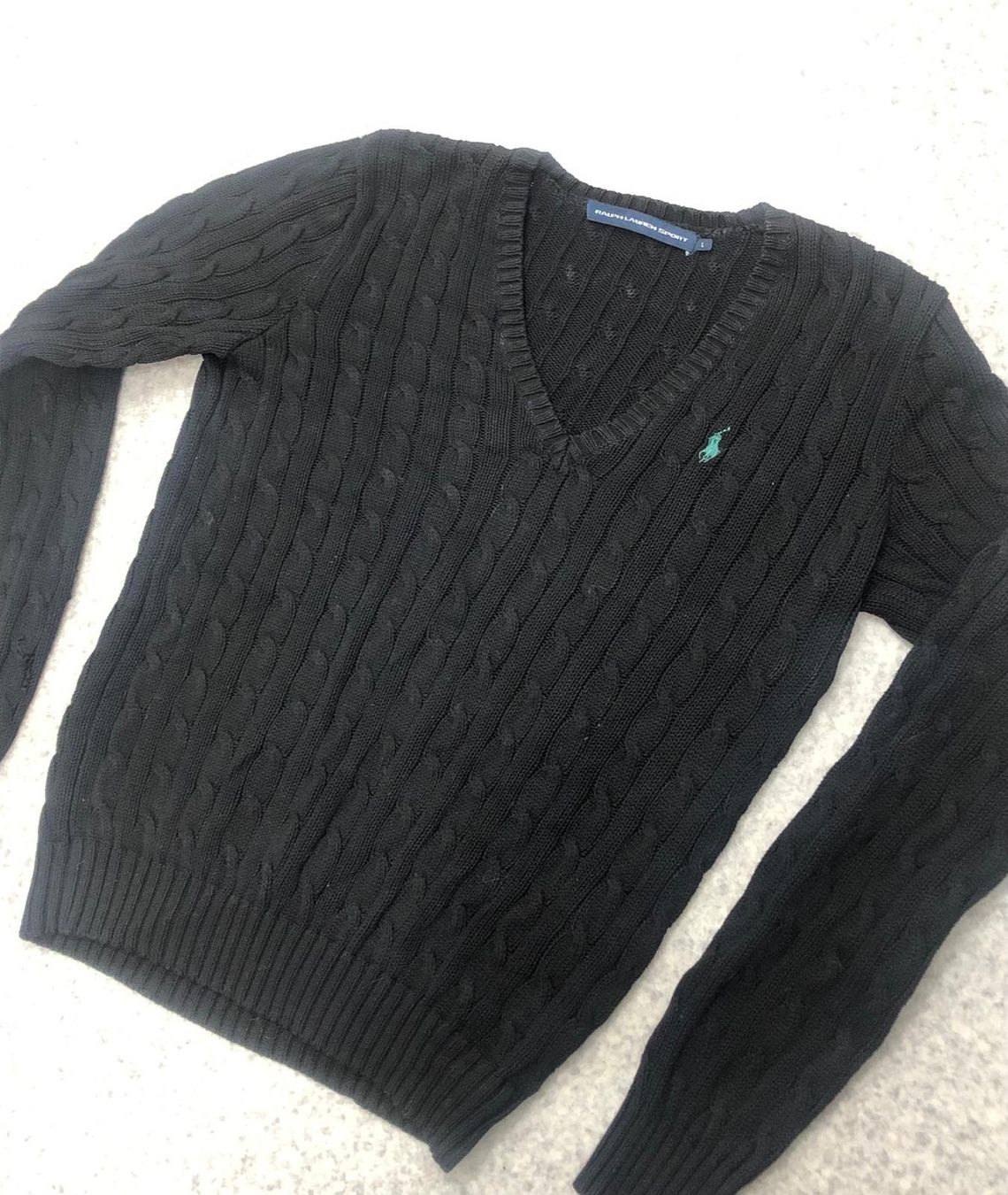 Ralph Lauren Pulls & Sweat-shirts: Pull torsadé Noir Ralph Lauren Taille L – D'occasion à Genève par leb_5j62