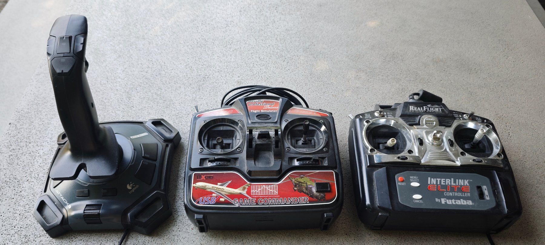 Logitech Fernsteuerungen: 3x RC Flight Controllers 🕹️ USB – Gebraucht aus Pfaffhausen von seppentony