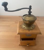 Vintage, echte, antike Zassenhaus Kaffeemühle, Holz