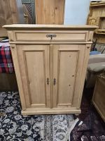 Schrank Kiefer massiv 91cm x 48cm x 126cm 