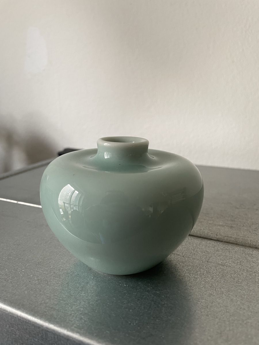 Vasi & Recipienti: Small celadon vase – Usato da Basel venduto da Amechan.