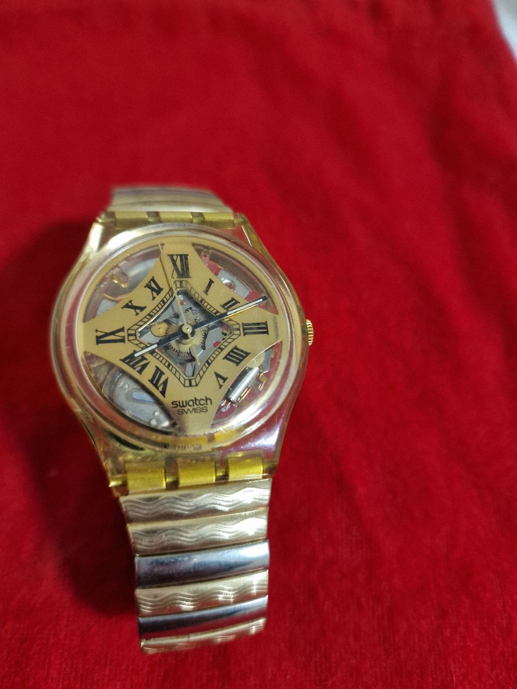 Swatch Uhren: Montre Swatch dorée vintage - Élégance et originalité – Gebraucht aus Cheseaux sur Lausanne von pan_skd5 5