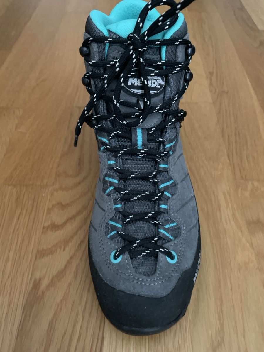 Meindl Chaussures femmes: Trekkingschuhe Meindl Lady neu – Neuf avec emballage d'origine à Zug par sommer045 2