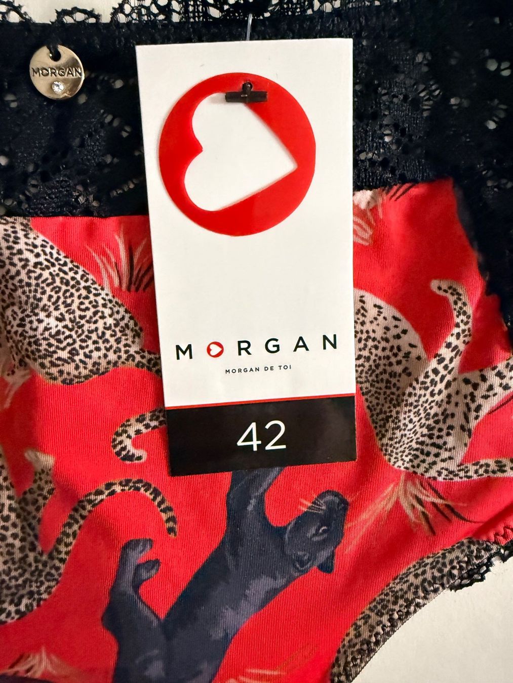 Sonstige Unterwäsche: MORGAN, String MELINE, Grösse 40, Farbe Rot/Schwarz – Neu und originalverpackt aus Rudolfstetten von gst_g7xl 1