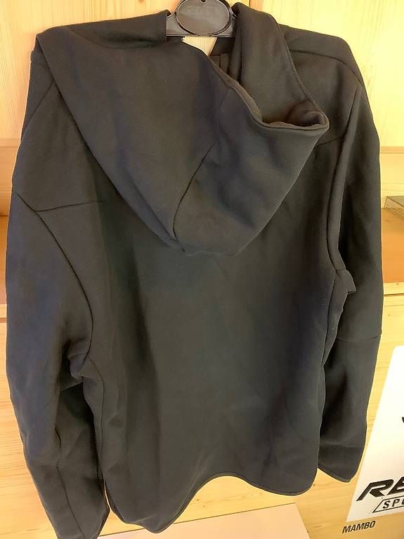 Pullover & Sweatshirts: Nike Tech Fleece Windrunner - L – Neu und originalverpackt aus Rickenbach SZ von PhanP 2