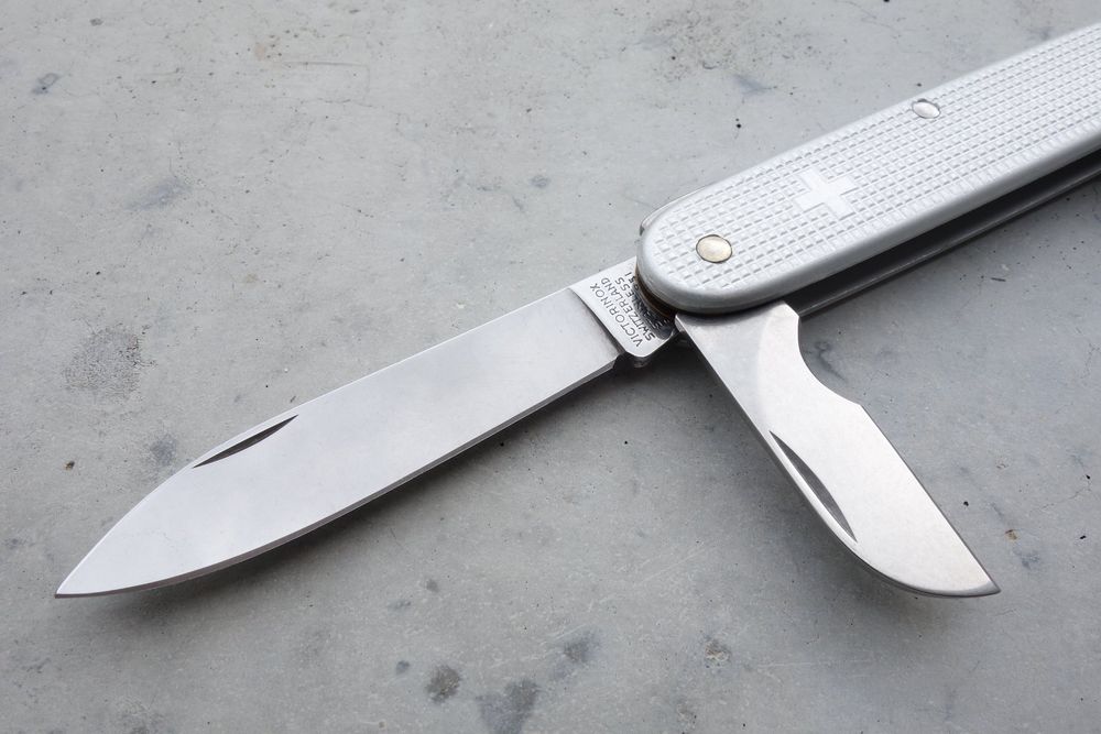 Victorinox Electrician Alox Old Cross Sackmesser (Neu (gemäss ...