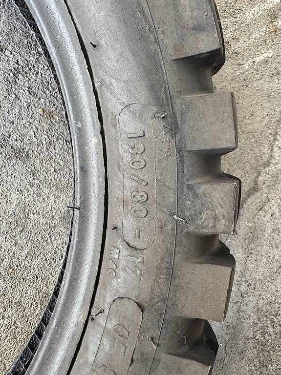 Tutti i ricambio per moto: Motorrad Reife   – Usato da Münchenbuchsee venduto da zeppelin01 2