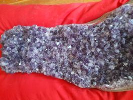 Amethystdruse 41 cm lang dunkler Amethyst
