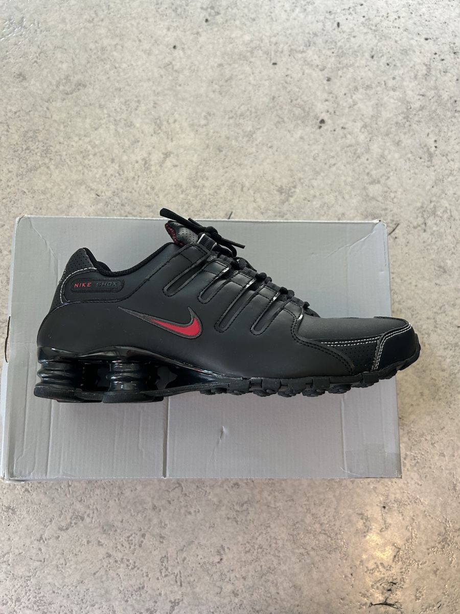 Nike Scarpe da uomo: Nike Shox Nz / 44 / Neu – Nuovo e nell'imballaggio originale da Dällikon venduto da Leono0o