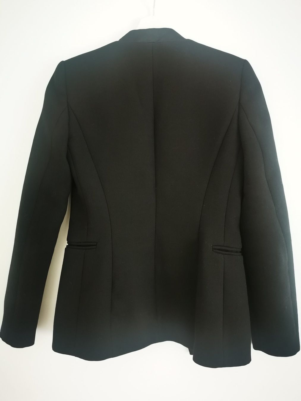 Zara Completi & Tailleur: Schicker Zara Basic Blazer, Grösse XS – Usato da Niedergösgen venduto da lil_s6k8 1