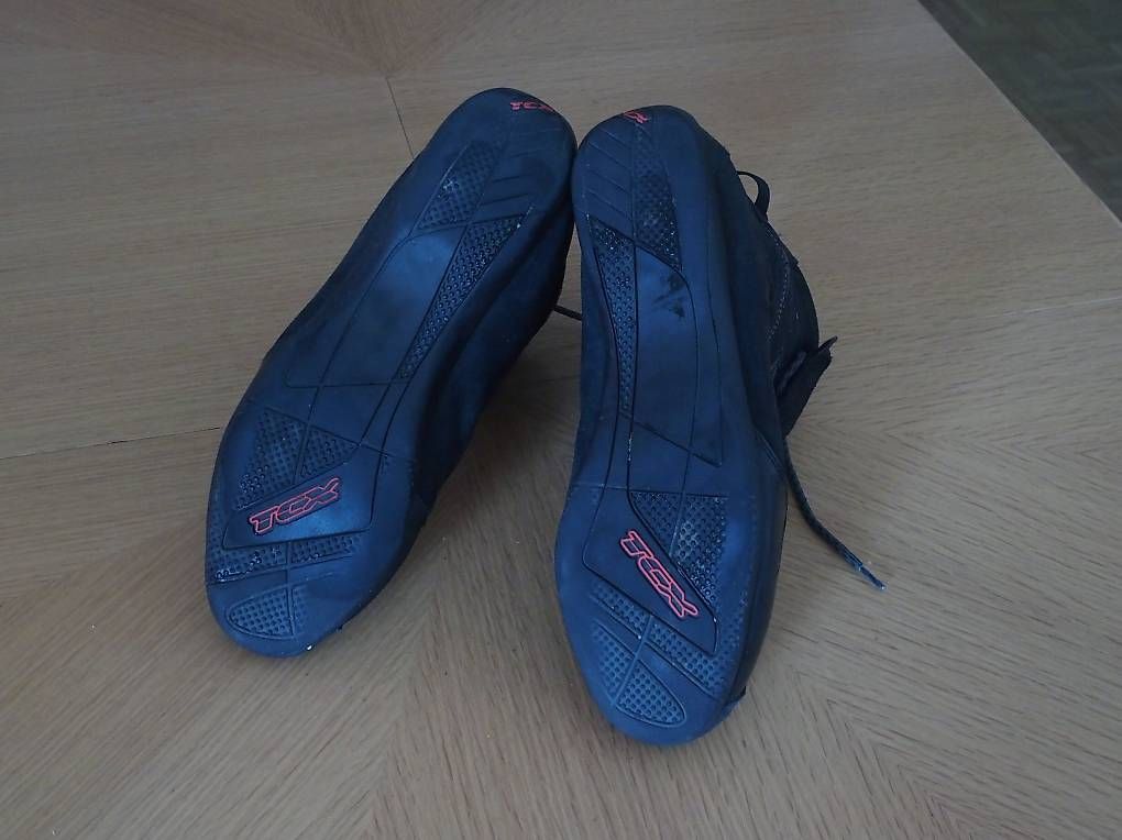 Scarpe da uomo: Motorradschuhe Grösse 46 – Usato da Zürich venduto da fotolabor01 3