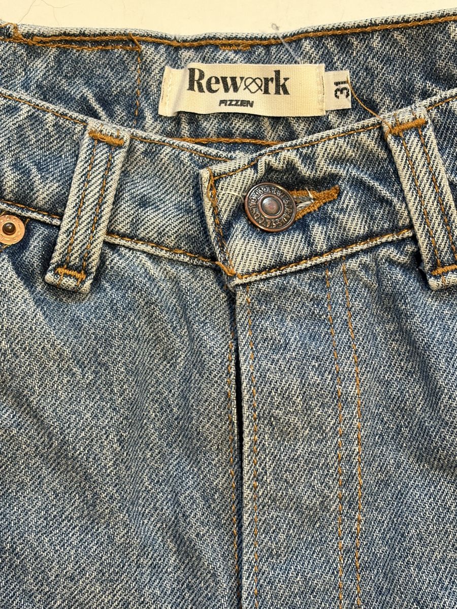Levi's Jeans: Levis Short L – Nuovo (secondo la descrizione) da Fribourg venduto da ani_qj7v 5