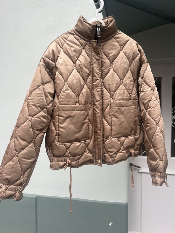 Guess sample puffer (Gebraucht) in Altendorf für CHF 35 – mit Lieferung ...