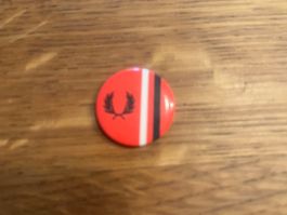 *Fred Perry Button*