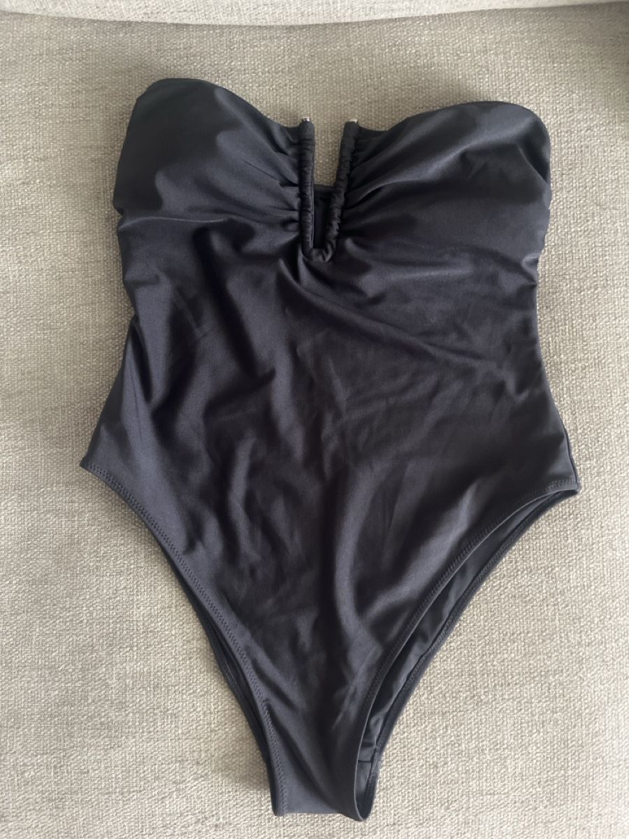 H&M Badekleider & Bikinis: Badeanzug Grösse S, H&M – Gebraucht aus Winterthur von livni84