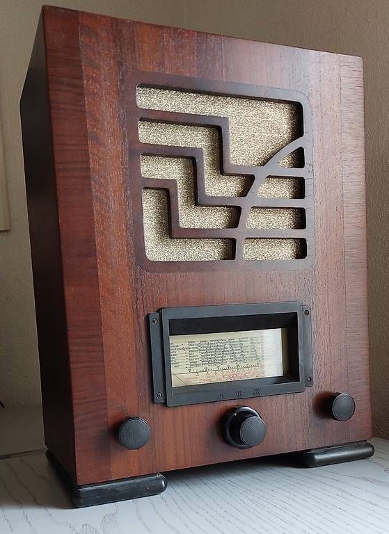 Radios: Antikes Röhrenradio Jura Typ 36A – Gebraucht aus Oberegg von Bakuchiku