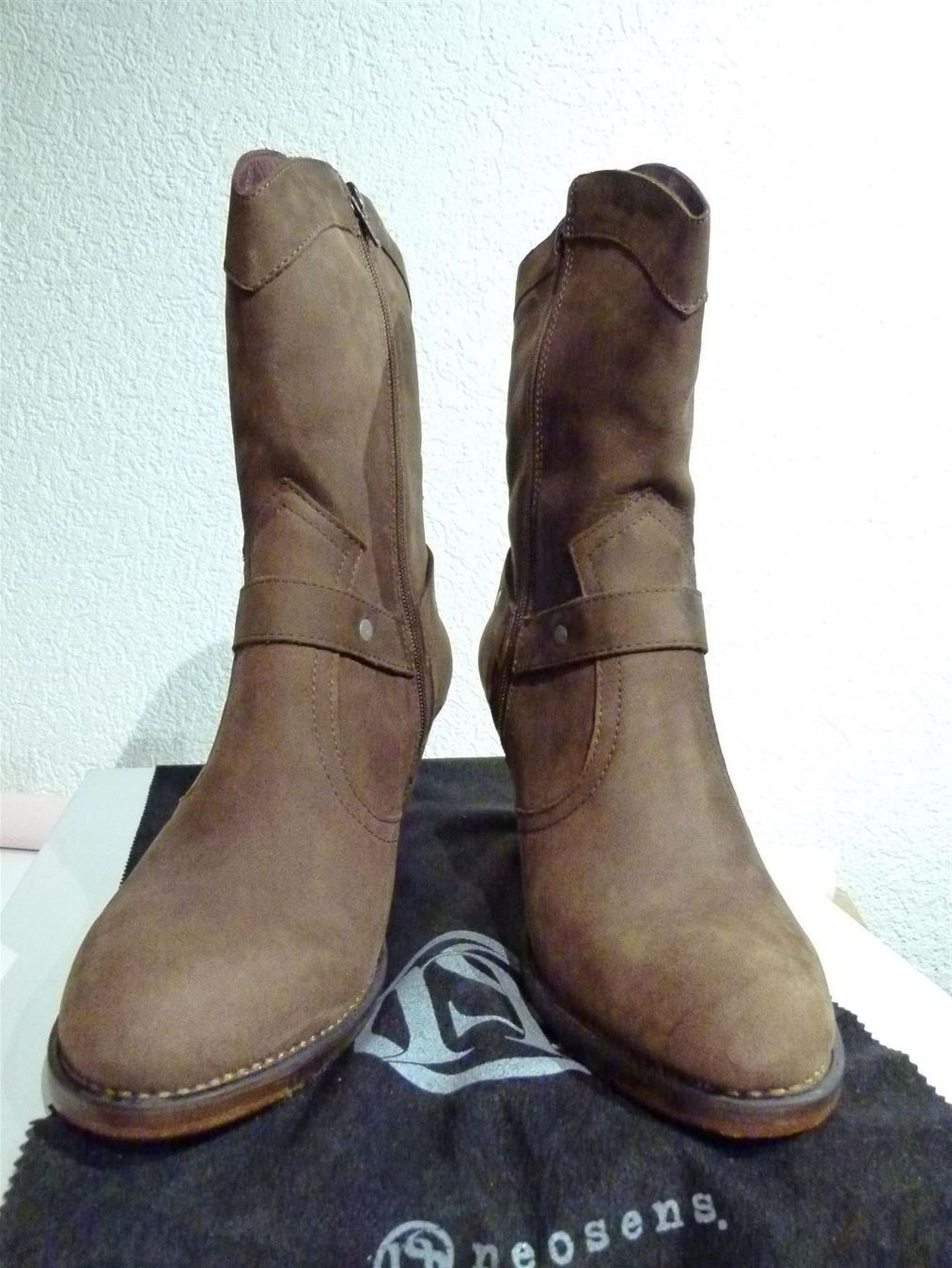 Neosens Scarpe da donna: Neosens Leder Stiefel Gr. 40 Lp,259_Fr. – Nuovo (secondo la descrizione) da Uerkheim venduto da Justi.y 1
