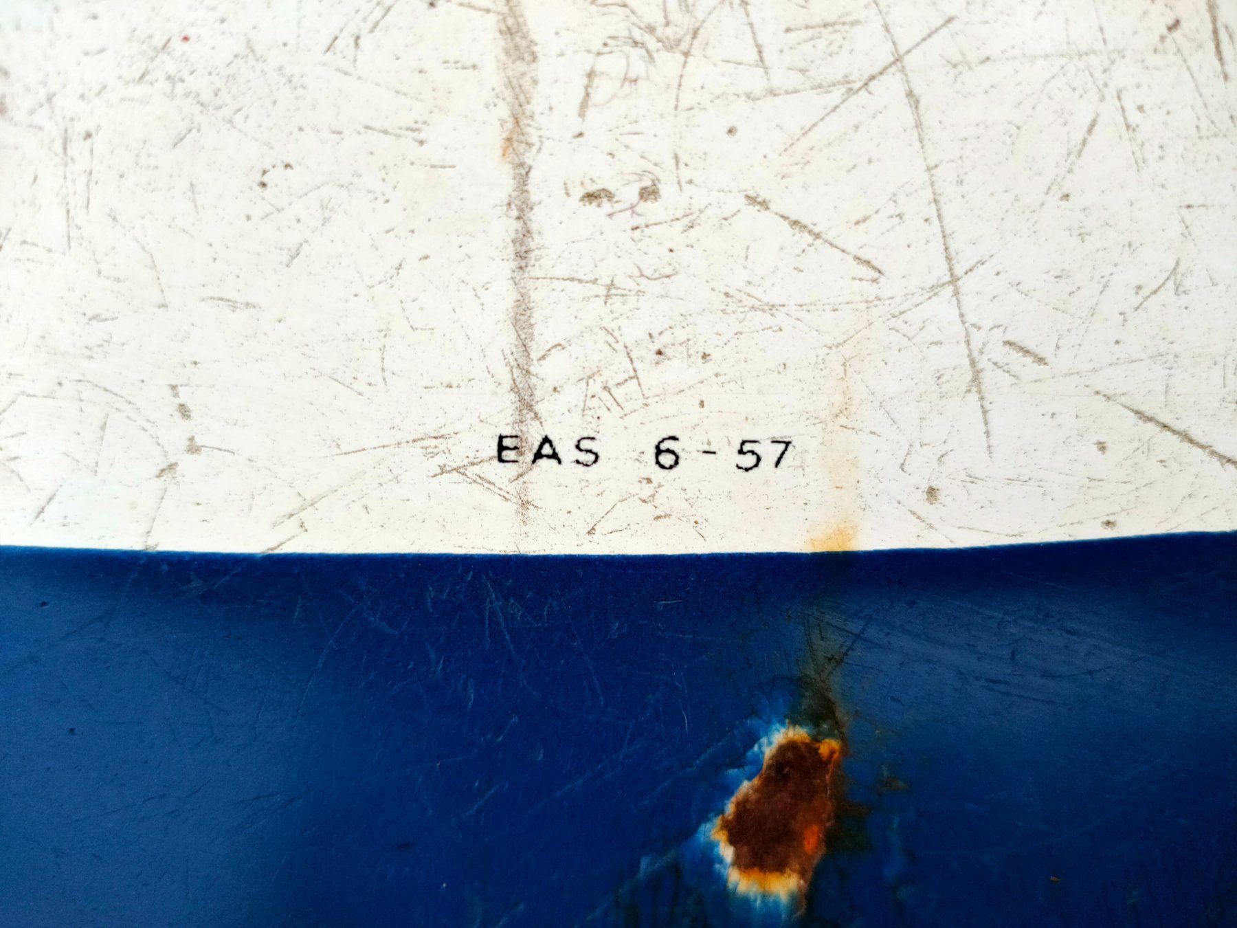 Insegne: Plaque émaillée esso – Usato da Bretonnières venduto da Minigab 2