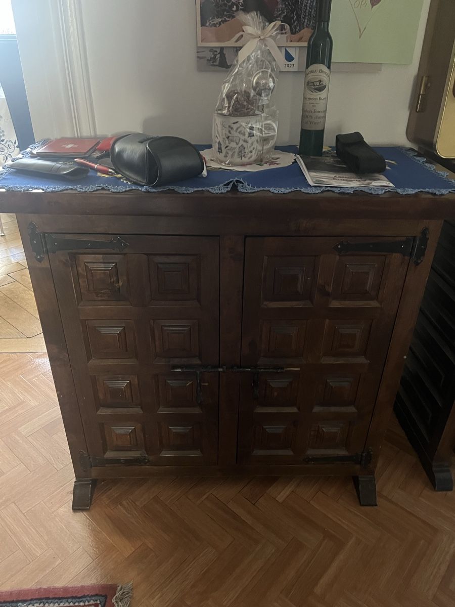 Commodes: Kommode – D'occasion à Schindellegi par jerome191108
